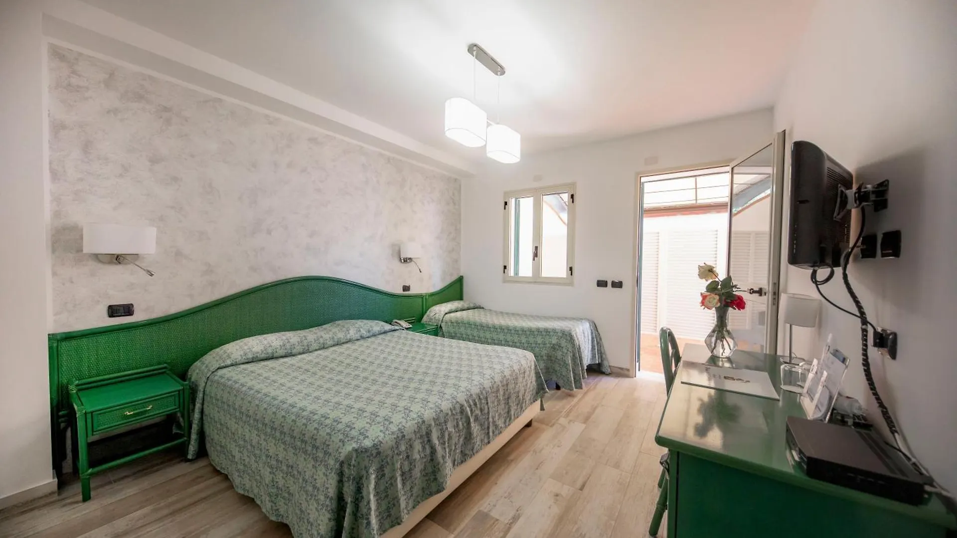Hotiday Room Collection - Cefalu Mazzaforno