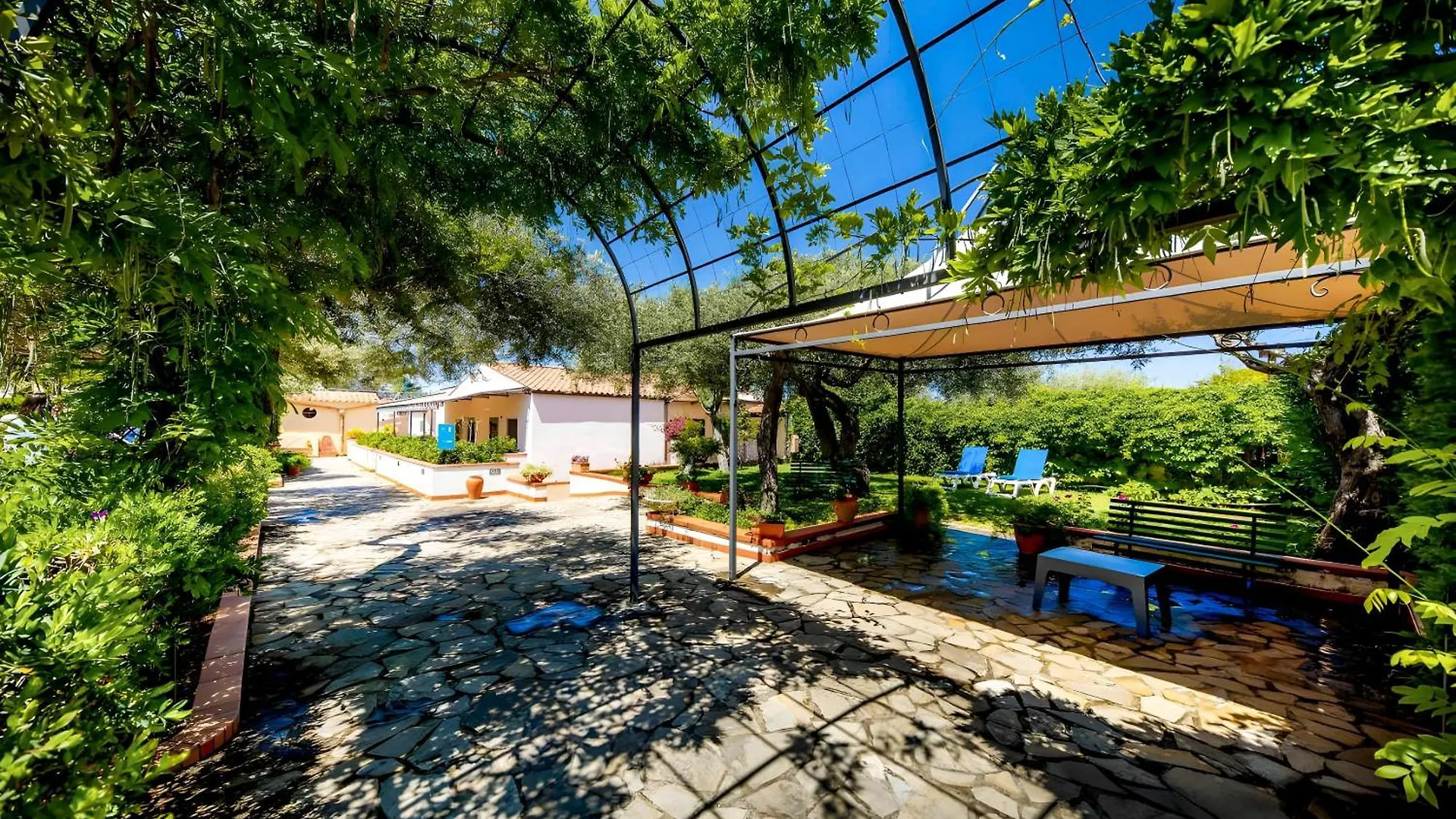 Hotiday Room Collection - Cefalu Mazzaforno Italien