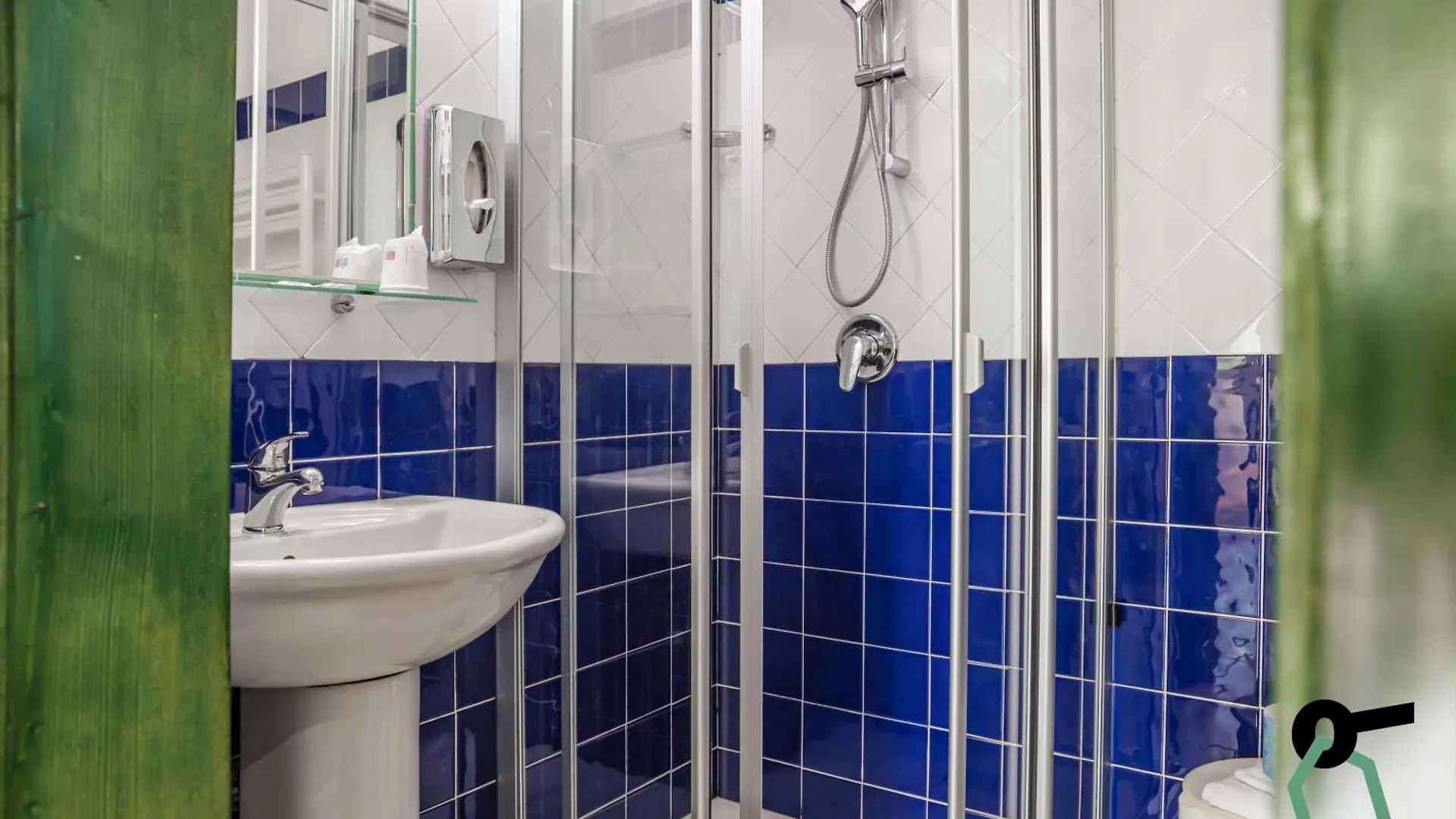 Hotell Hotiday Room Collection - Cefalu Mazzaforno