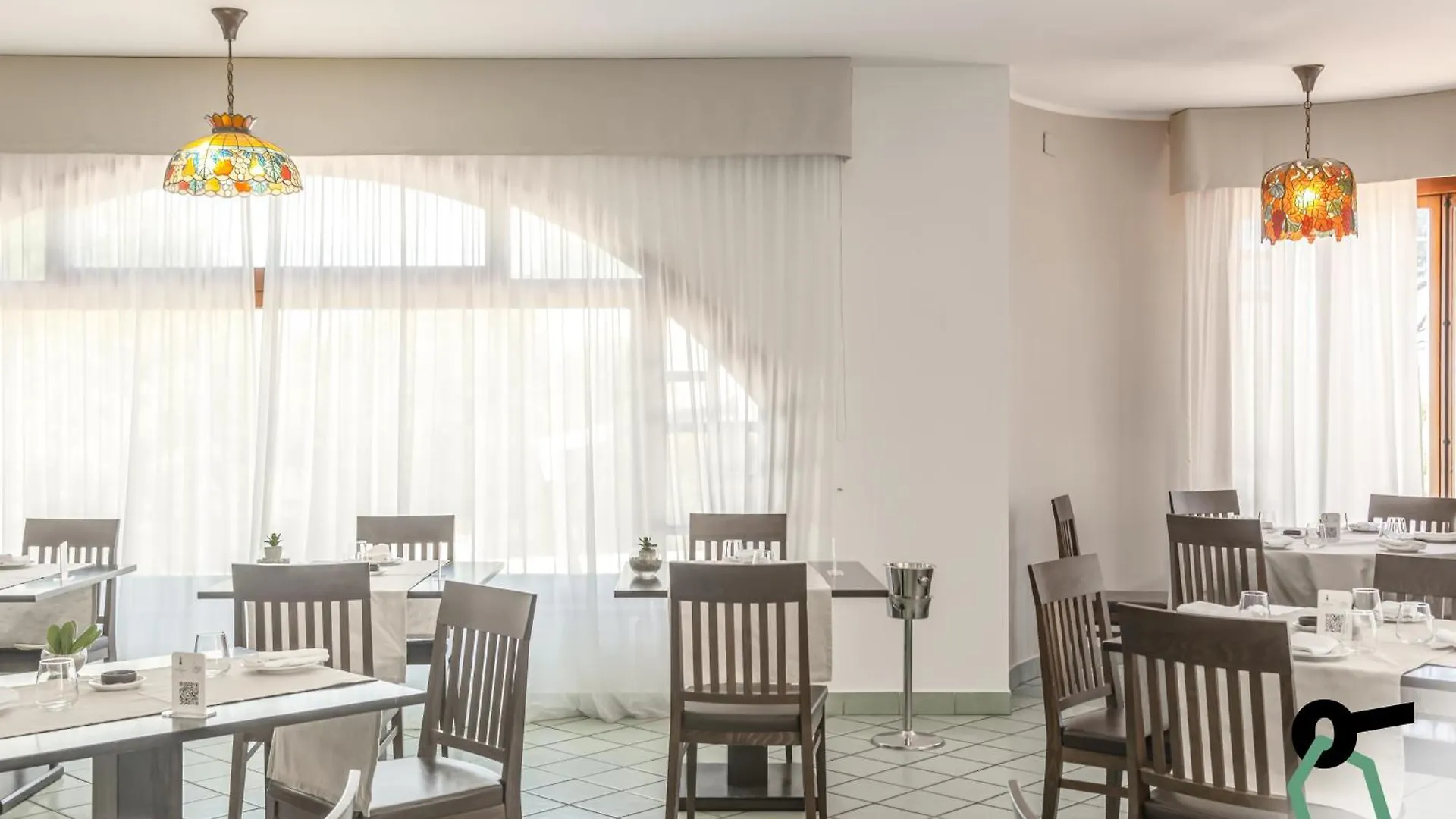 Hotiday Room Collection - Cefalu Mazzaforno Hotell